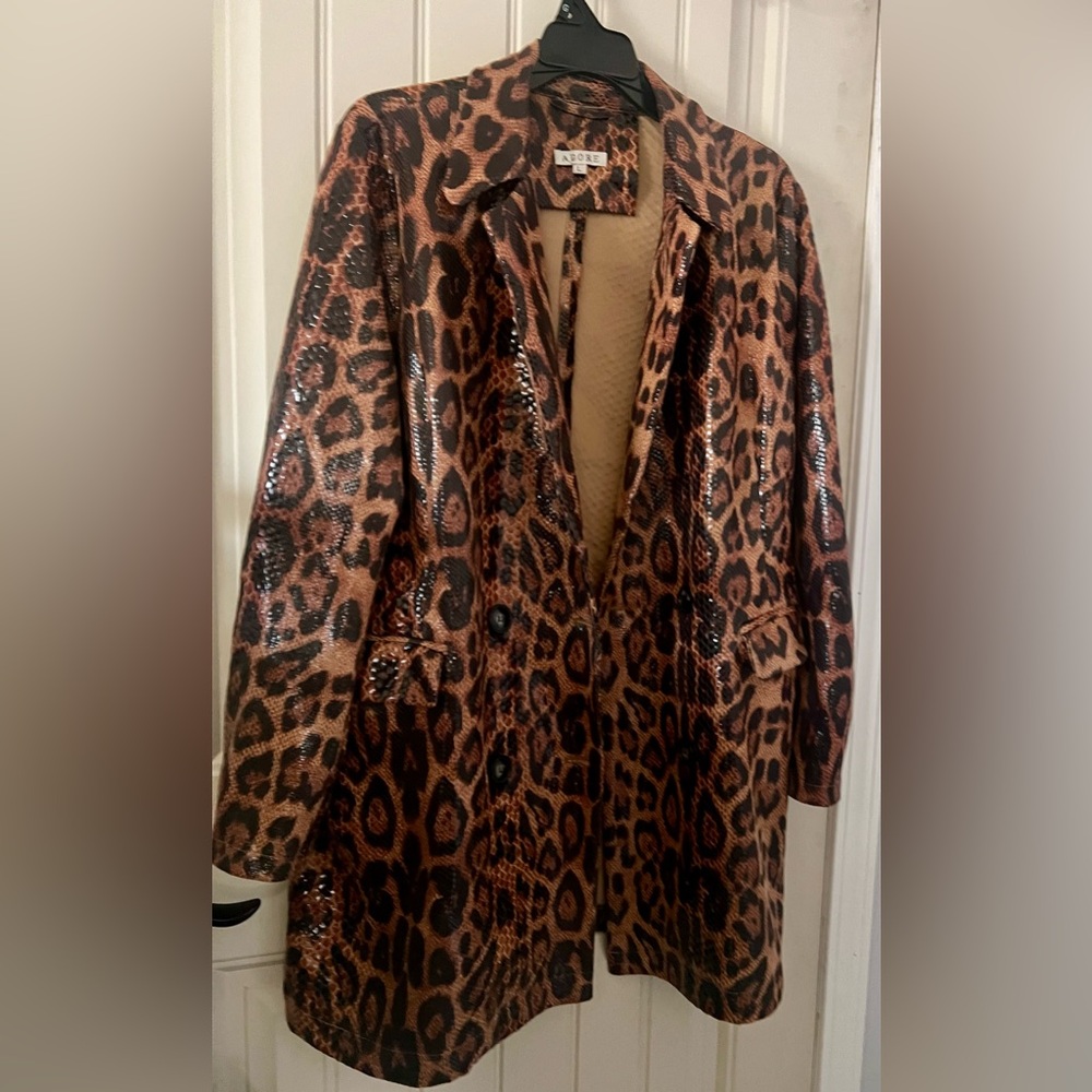 Adore coat leopard Print ,efffects snakeskin strech women size large